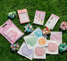 Load image into Gallery viewer, Naisture x Frida Kahlo Special Edition (Pamper Me Kit)